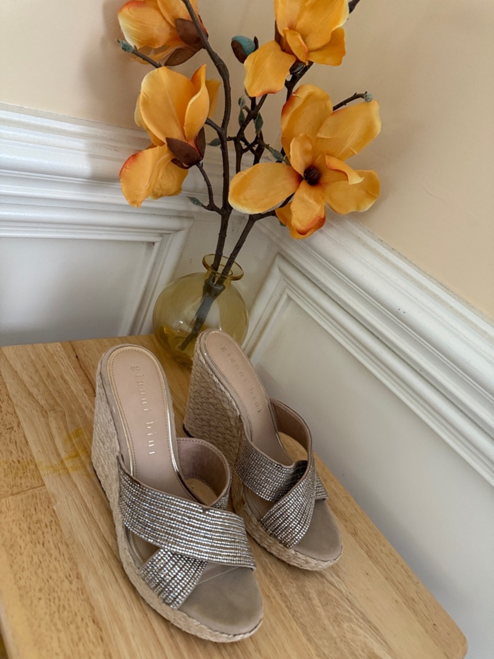 Gianni Bini Silver Crystal Crossband Slide Mules Sz 8.5